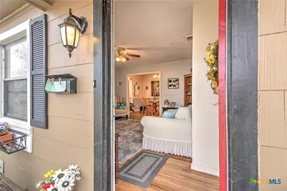 907 S 39th Street, Temple, TX 76504 - Photo 7