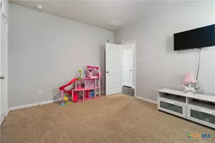 104 Sky Meadows Cir, San Marcos, TX 78666 - Photo 17