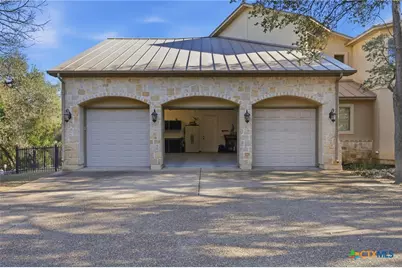 133 Mariposa Loop, New Braunfels, TX 78132 - Photo 41