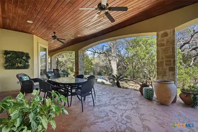 133 Mariposa Loop, New Braunfels, TX 78132 - Photo 35