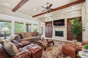 133 Mariposa Loop, New Braunfels, TX 78132 - Photo 7