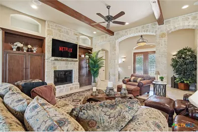 133 Mariposa Loop, New Braunfels, TX 78132 - Photo 11