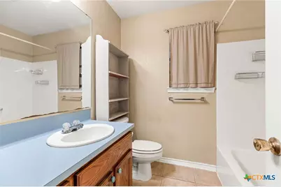 1502 Oak Knoll Lane, Lockhart, TX 78644 - Photo 13
