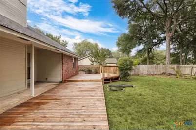 1502 Oak Knoll Lane, Lockhart, TX 78644 - Photo 15