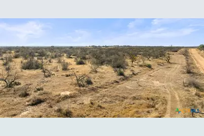 6304 County Road 110, Llano, TX 78643 - Photo 9