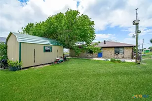 1495 W Bayshore Dr, Palacios, TX 77465 - Photo 37