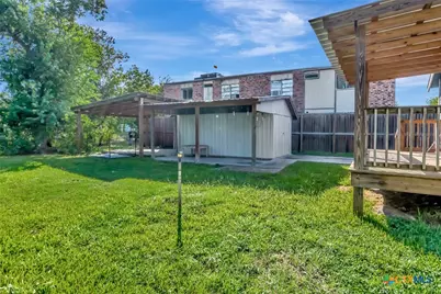 1303 E North Street, Victoria, TX 77901 - Photo 31
