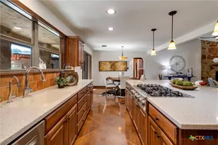 130 Mallard Dr, Boerne, TX 78006 - Photo 9