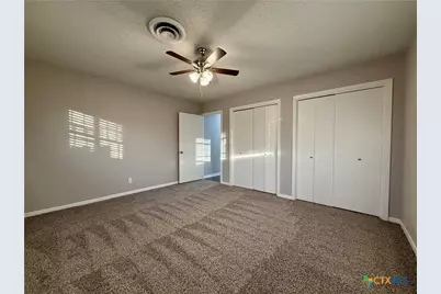 2407 E Airline Road, Victoria, TX 77901 - Photo 21