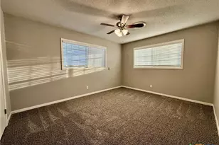 2407 E Airline Rd, Victoria, TX 77901 - Photo 17