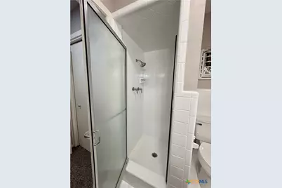 2407 E Airline Road, Victoria, TX 77901 - Photo 33