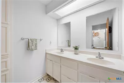 7114 N Lakeview Drive, Salado, TX 76571 - Photo 31