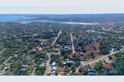 625 Glenn Drive, Canyon Lake, TX 78133 - Photo 5