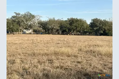 000 Private Road 1067, Hallettsville, TX 77964 - Photo 9