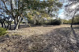 000 Private Road 1067, Hallettsville, TX 77964 - Photo 17