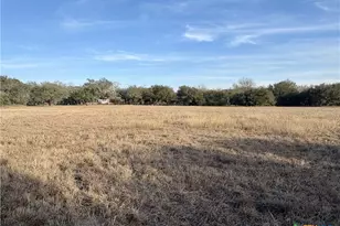 000 Private Road 1067, Hallettsville, TX 77964 - Photo 7