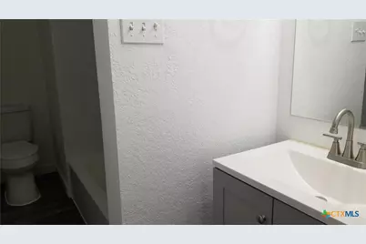 1063 Sleepy Hollow, Spring Branch, TX 78070 - Photo 13