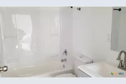 1063 Sleepy Hollow, Spring Branch, TX 78070 - Photo 11