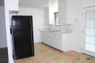 1009 S 29th St, Copperas Cove, TX 76522 - Photo 3