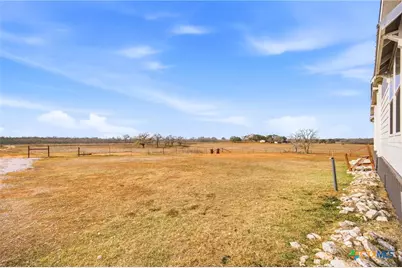 653 County Road 390, Gonzales, TX 78629 - Photo 29