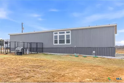 653 County Road 390, Gonzales, TX 78629 - Photo 23