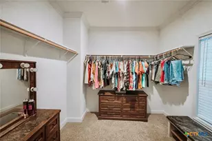 653 Co Rd 390, Gonzales, TX 78629 - Photo 15