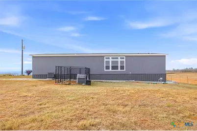 653 County Road 390, Gonzales, TX 78629 - Photo 27