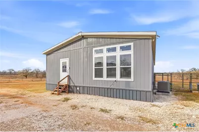 653 County Road 390, Gonzales, TX 78629 - Photo 25