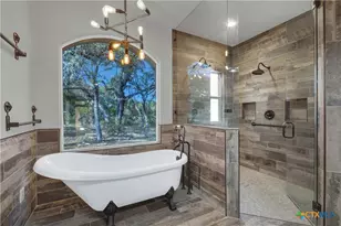 150 Hidden Hollow, New Braunfels, TX 78132 - Photo 19