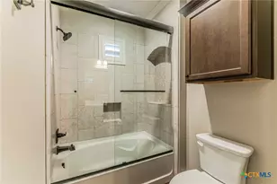 13 Lago Verde Ln, Belton, TX 76513 - Photo 21