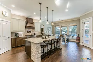 13 Lago Verde Ln, Belton, TX 76513 - Photo 9