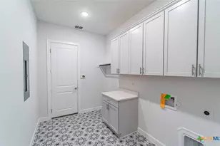 208 Lodestone Ln, Lakeway, TX 78738 - Photo 15