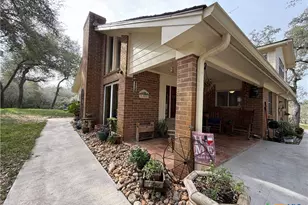 17901 S 87 N, Victoria, TX 77904 - Photo 5