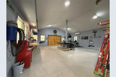 17901 S 87 N, Victoria, TX 77904 - Photo 43