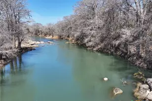 17901 S 87 N, Victoria, TX 77904 - Photo 13