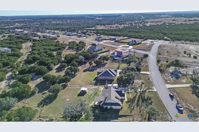 329 Sunrise Hills, Lampasas, TX 76550 - Photo 37