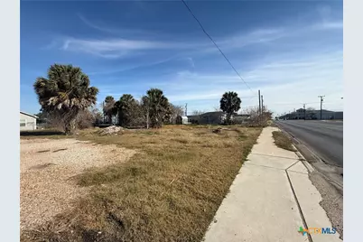 206 N Commerce Street, Port Lavaca, TX 77979 - Photo 5