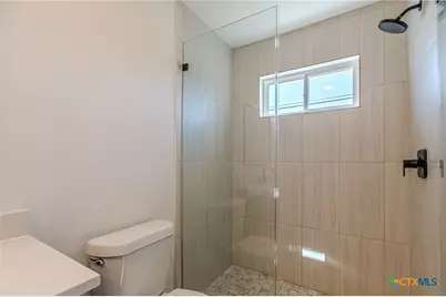 403 Bauer Street, Seguin, TX 78155 - Photo 13