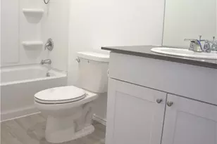 809 Riviera Ct, Seguin, TX 78155 - Photo 7