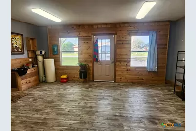 306 Dover Street, Victoria, TX 77905 - Photo 3