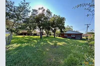 306 Dover Street, Victoria, TX 77905 - Photo 15