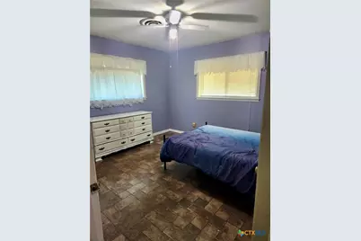 306 Dover Street, Victoria, TX 77905 - Photo 7