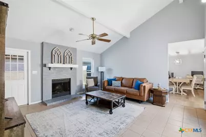 111 Avant Garde Drive, Victoria, TX 77901 - Photo 5