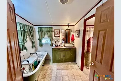 103 Forest View Drive, Victoria, TX 77905 - Photo 11
