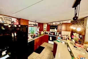 103 Forest View Dr, Victoria, TX 77905 - Photo 9