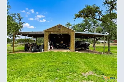 103 Forest View Drive, Victoria, TX 77905 - Photo 3