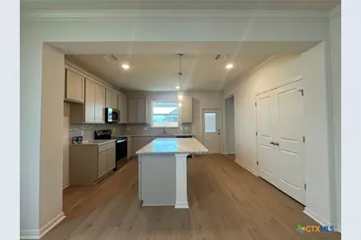 8015 Timber Hollow Lane, Temple, TX 76502 - Photo 3