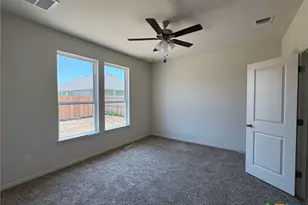 8015 Timber Holw Ln, Temple, TX 76502 - Photo 11