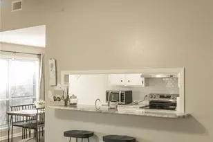 204 Timberlane Dr, Victoria, TX 77901 - Photo 7