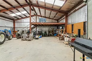 1130 Eastern Oaks, Florence, TX 76527 - Photo 43